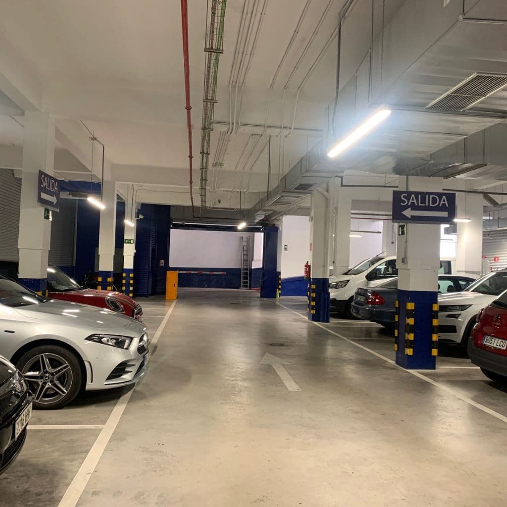 parking guzman el bueno madrid